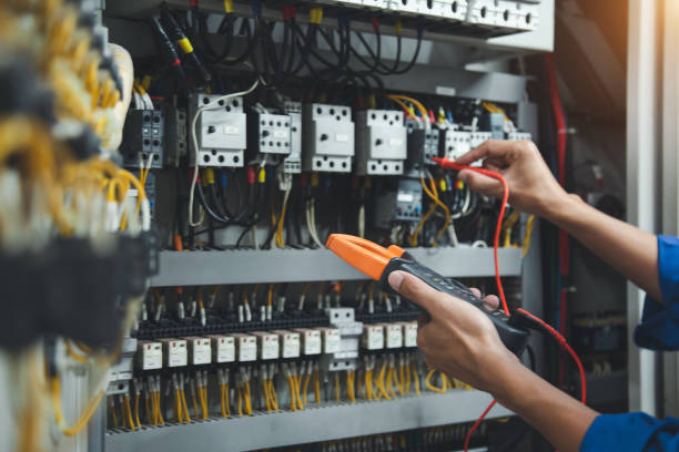 Best Electrician Near Me  in Algona, IA